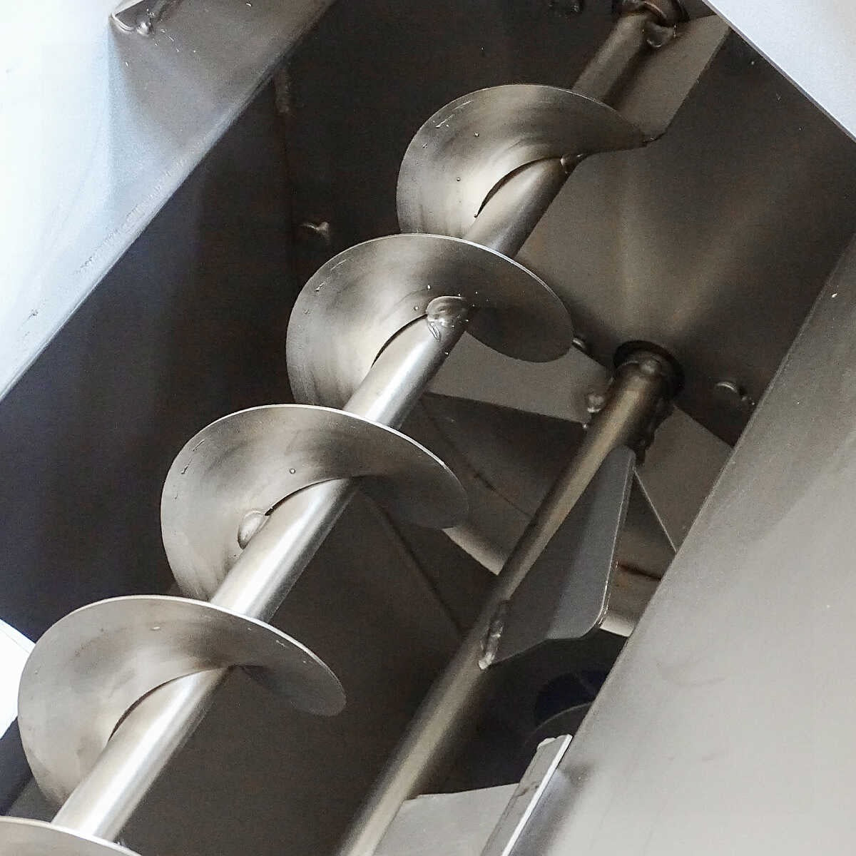 Pigiadiraspatrice Fibreno 30 inox con pompa (nuovo)